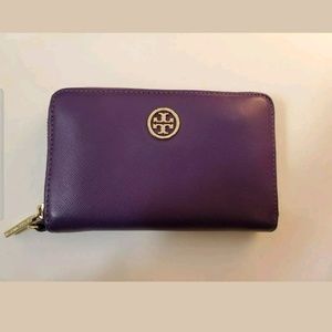 Tory Burch wristlet/wallet plum